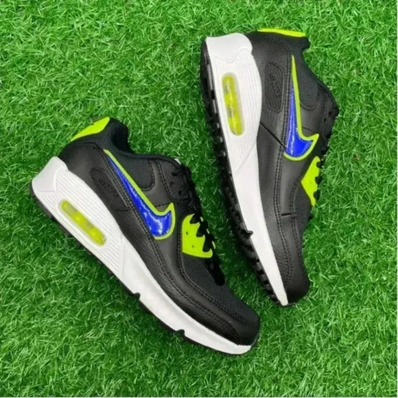 Nike Air Max 90 - Picture 3 of 6